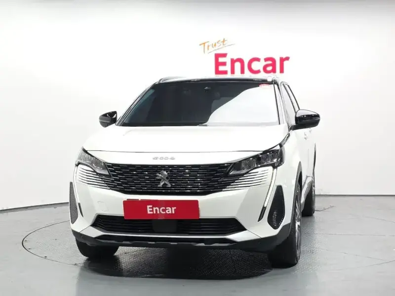 2022 Peugeot 5008 с пробегом 32 935 км