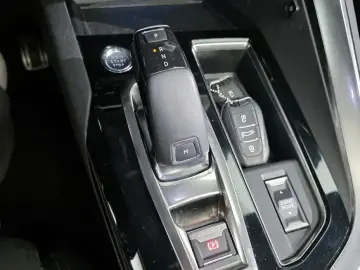 2021 Peugeot 5008 с пробегом 155 949 км