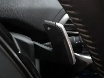 2022 Peugeot 5008 с пробегом 32 935 км