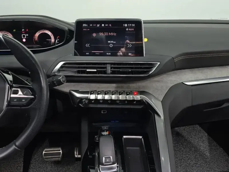 2022 Peugeot 5008 с пробегом 46 859 км