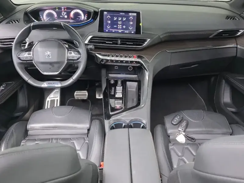 2023 Peugeot 5008 с пробегом 21 836 км