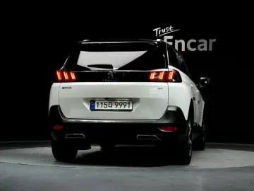 2021 Peugeot 5008 с пробегом 88 362 км
