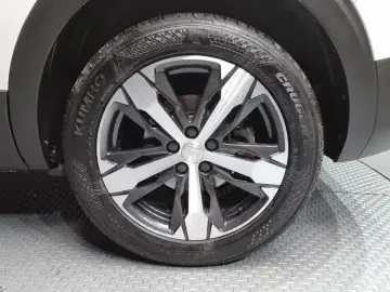 2021 Peugeot 5008 с пробегом 88 362 км