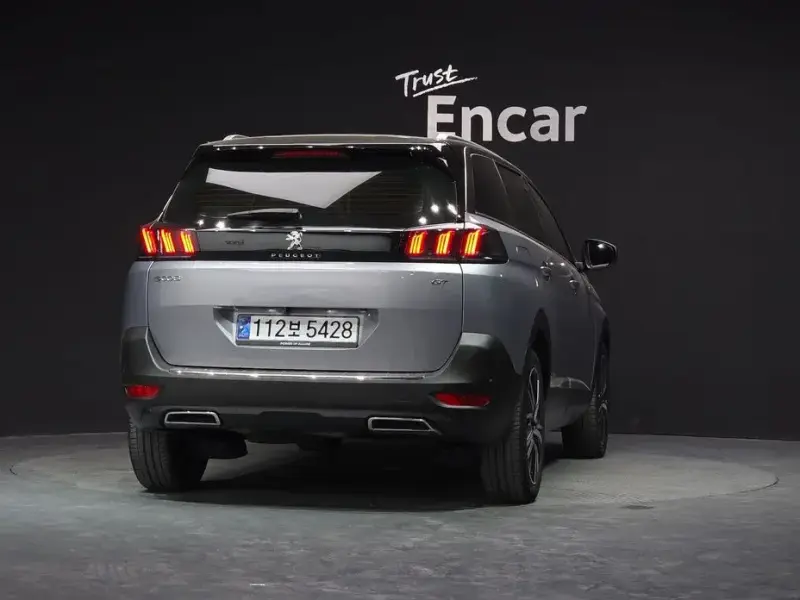 2024 Peugeot 5008 с пробегом 36 468 км