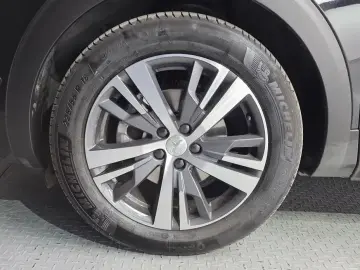 2024 Peugeot 5008 с пробегом 11 718 км