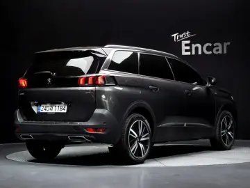 2024 Peugeot 5008 с пробегом 25 384 км