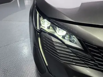 2024 Peugeot 5008 с пробегом 25 384 км