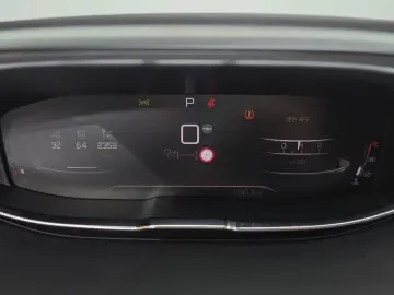 2022 Peugeot 5008 с пробегом 49 467 км
