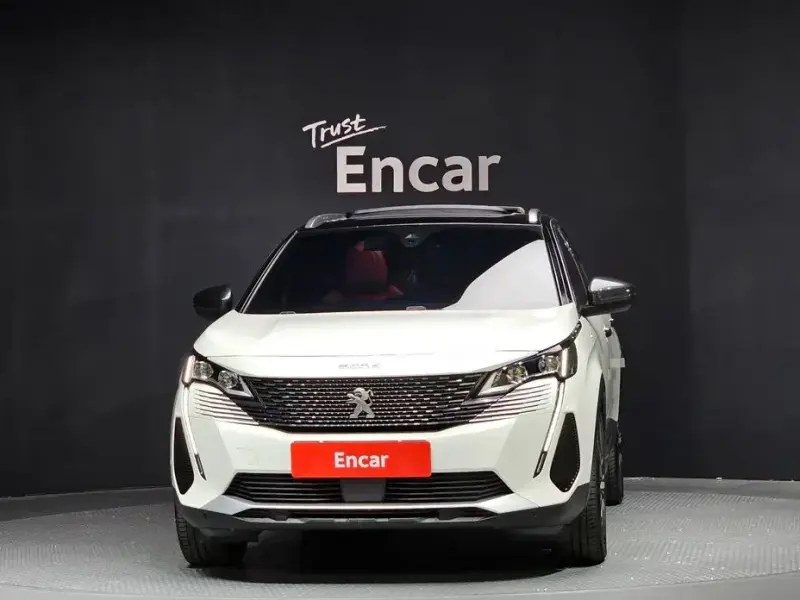 2024 Peugeot 5008 с пробегом 18 012 км