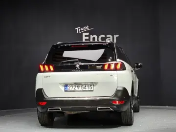 2024 Peugeot 5008 с пробегом 18 012 км