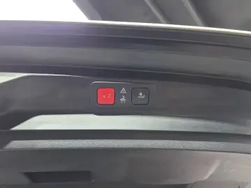 2022 Peugeot 5008 с пробегом 49 467 км