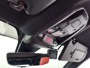 2024 Peugeot 5008 с пробегом 18 012 км