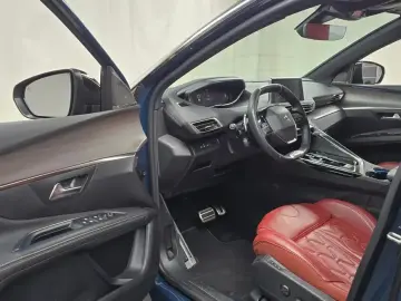 2024 Peugeot 5008 с пробегом 23 501 км