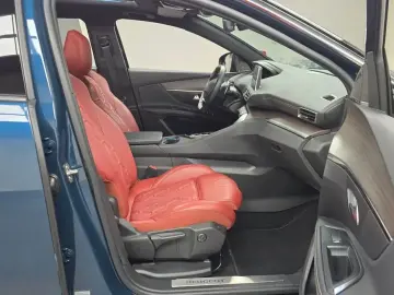 2024 Peugeot 5008 с пробегом 23 501 км