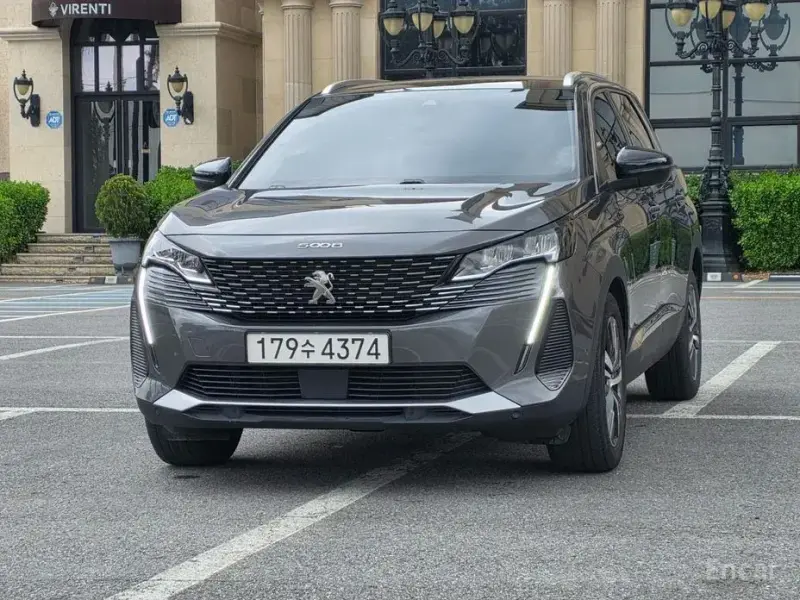 2021 Peugeot 5008 с пробегом 48 594 км