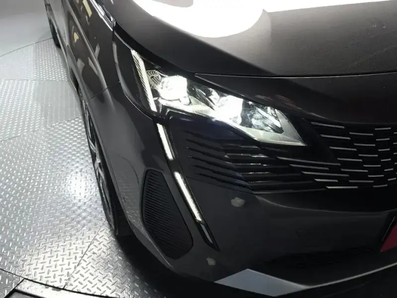 2023 Peugeot 5008 с пробегом 13 453 км