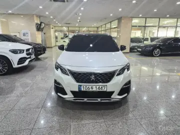 2021 Peugeot 5008 с пробегом 30 196 км