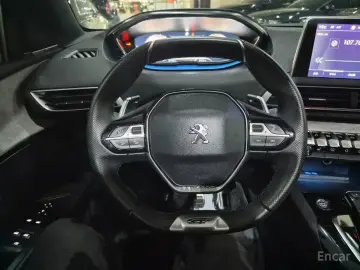 2021 Peugeot 5008 с пробегом 30 196 км