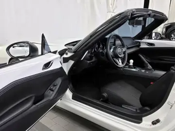 2021 Mazda MX-5 с пробегом 20 640 км