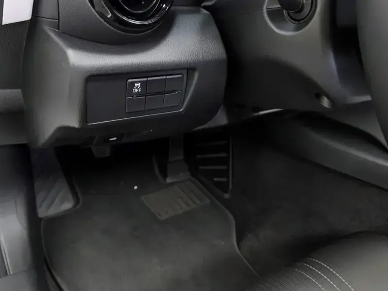 2021 Mazda MX-5 с пробегом 20 640 км