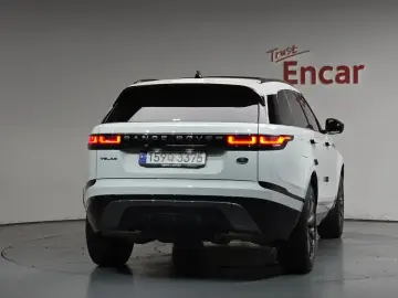 2023 Land Rover Range Rover Velar с пробегом 49 813 км