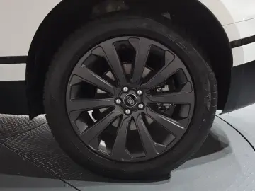 2023 Land Rover Range Rover Velar с пробегом 49 813 км
