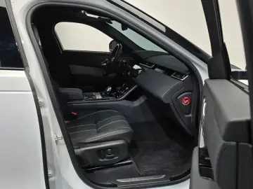 2022 Land Rover Range Rover Velar с пробегом 21 562 км