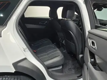 2022 Land Rover Range Rover Velar с пробегом 21 562 км
