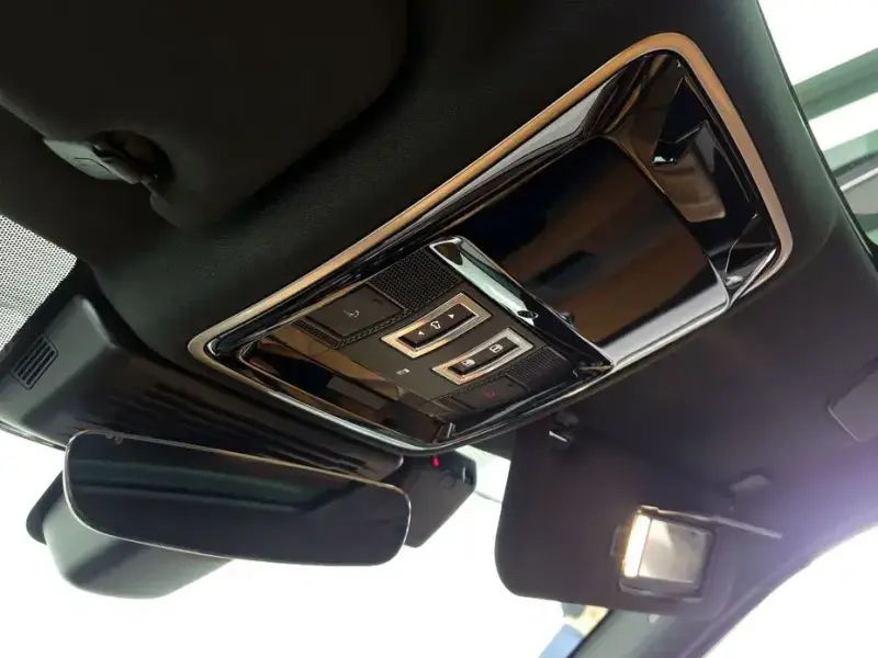 2022 Land Rover Range Rover Velar с пробегом 56 580 км