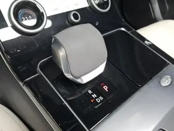 2023 Land Rover Range Rover Velar с пробегом 66 900 км