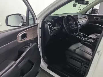 2022 Kia Sorento с пробегом 156 927 км