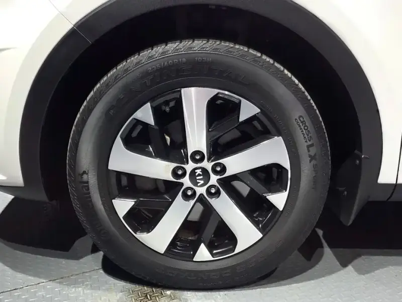 2021 Kia Sorento с пробегом 30 145 км