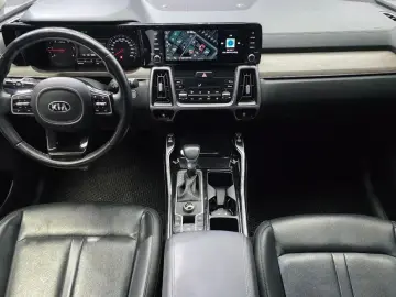2020 Kia Sorento с пробегом 90 401 км