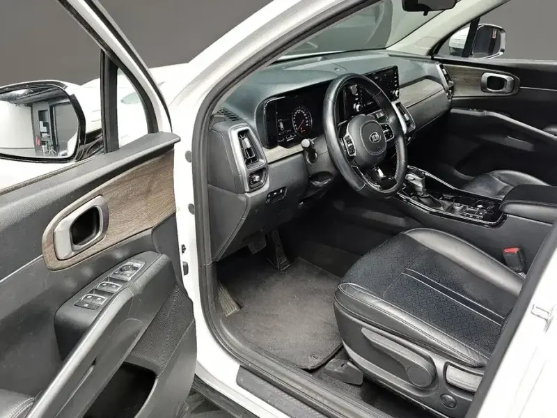 2021 Kia Sorento с пробегом 87 715 км