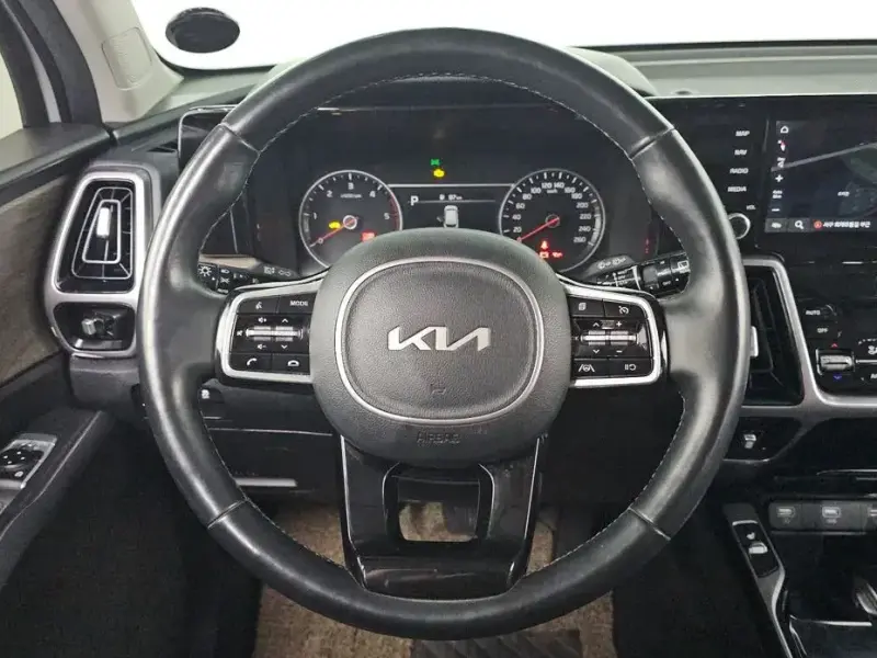 2021 Kia Sorento с пробегом 73 203 км