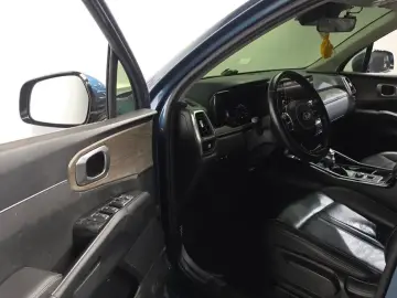 2021 Kia Sorento с пробегом 151 499 км