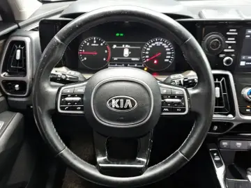 2020 Kia Sorento с пробегом 102 912 км