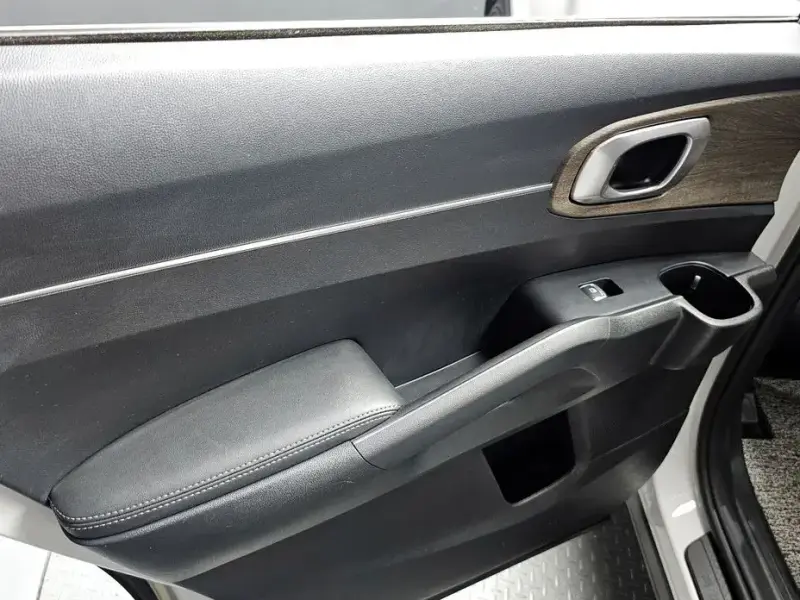 2020 Kia Sorento с пробегом 102 912 км