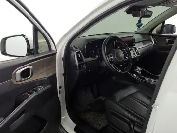 2022 Kia Sorento с пробегом 119 303 км