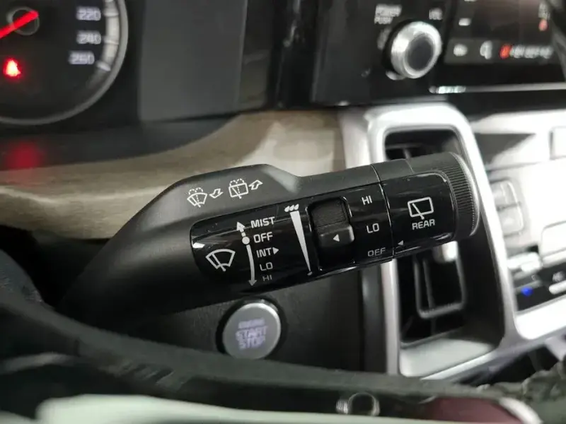 2022 Kia Sorento с пробегом 119 303 км