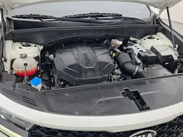 2021 Kia Sorento с пробегом 136 308 км