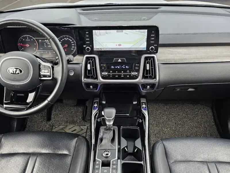 2021 Kia Sorento с пробегом 136 308 км
