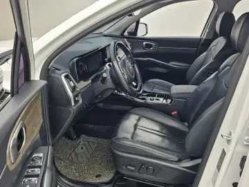 2021 Kia Sorento с пробегом 136 308 км