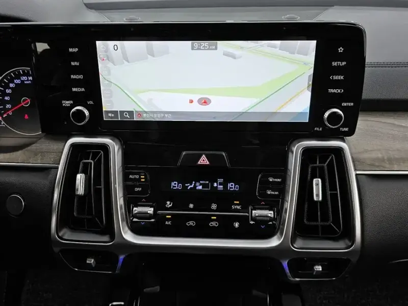 2021 Kia Sorento с пробегом 136 308 км