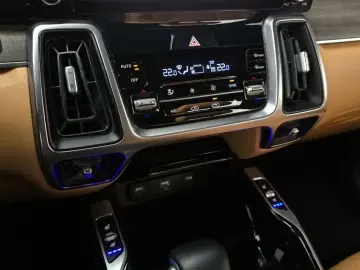2021 Kia Sorento с пробегом 127 273 км