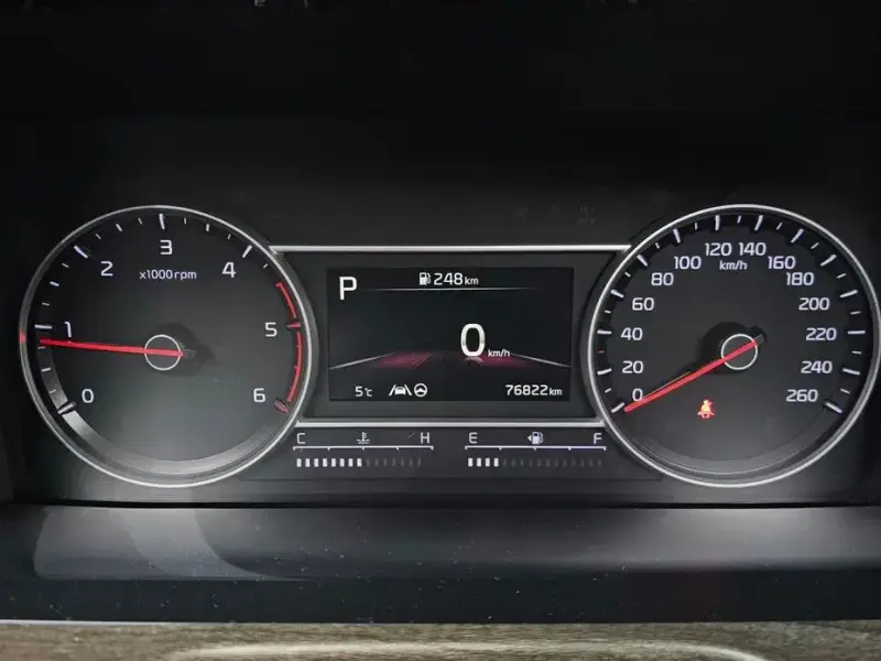 2021 Kia Sorento с пробегом 76 822 км