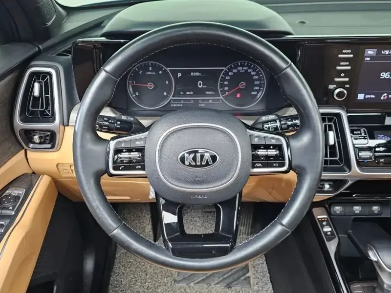 2021 Kia Sorento с пробегом 76 822 км