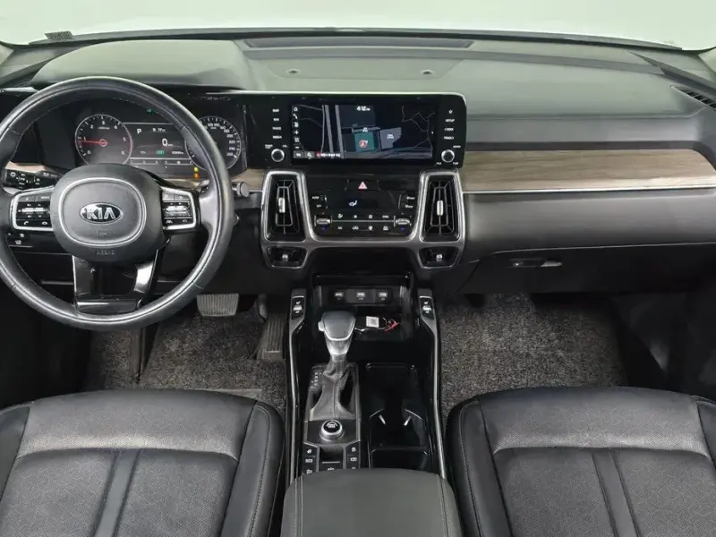2020 Kia Sorento с пробегом 65 894 км