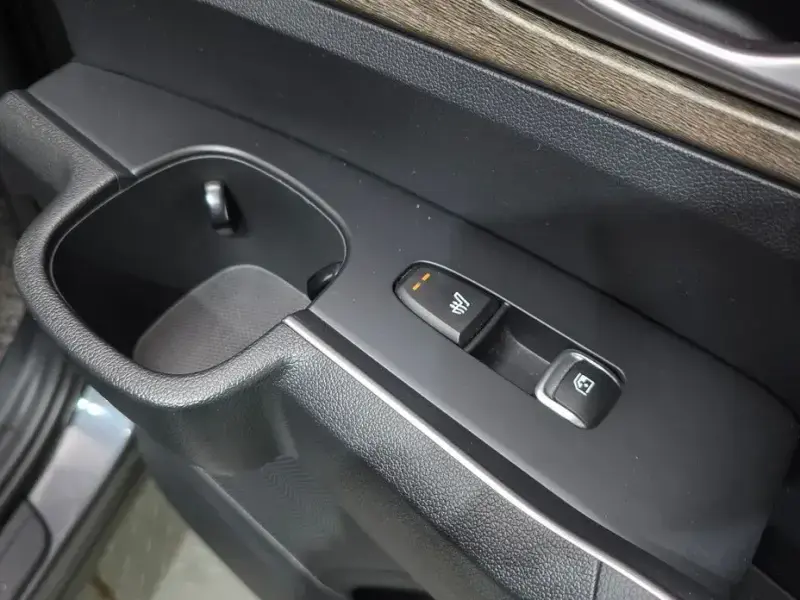 2020 Kia Sorento с пробегом 83 540 км
