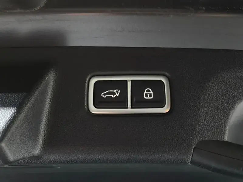 2020 Kia Sorento с пробегом 83 540 км